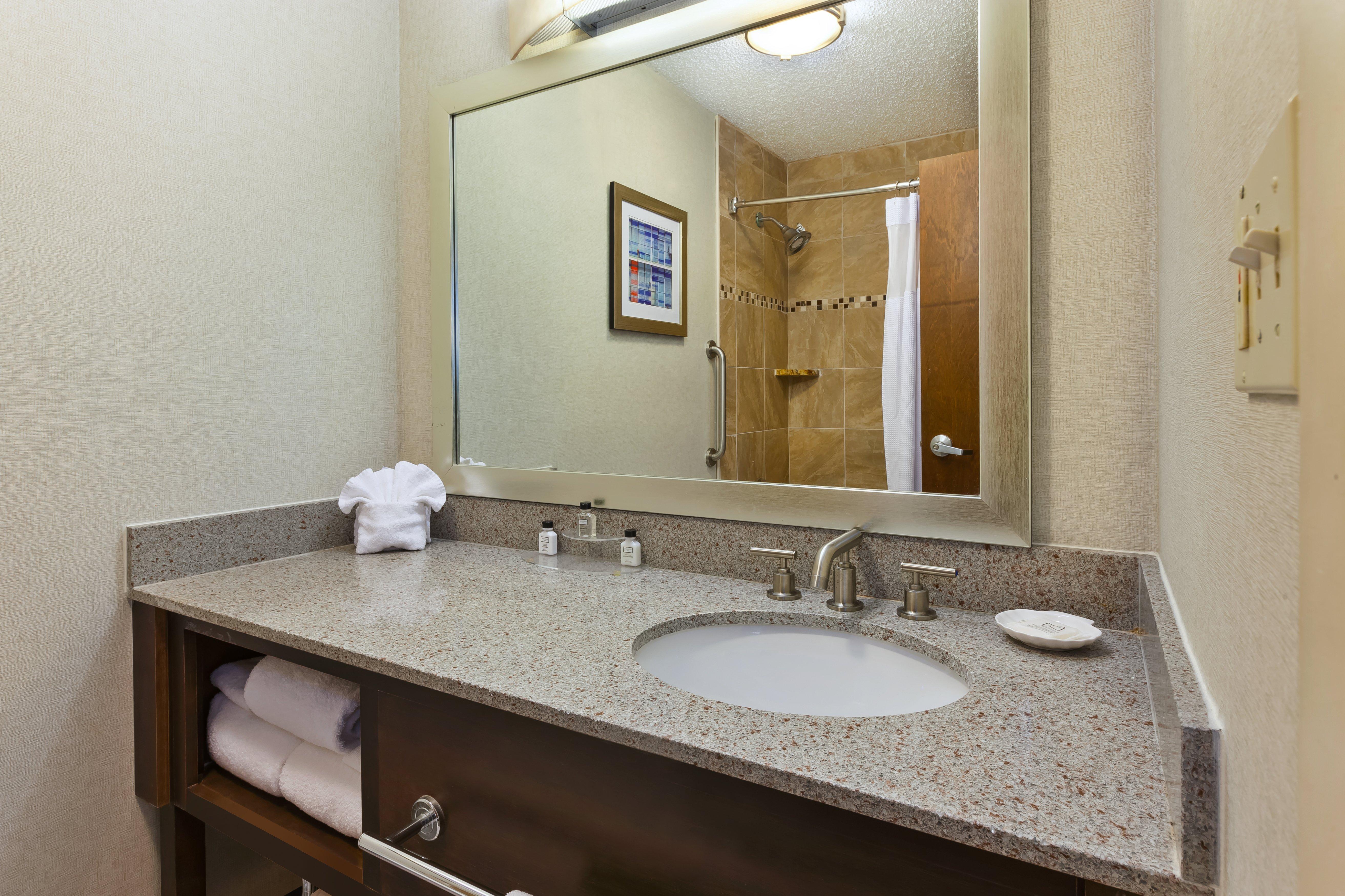 Отель Crowne Plaza Columbus North - Worthington By Ihg Экстерьер фото