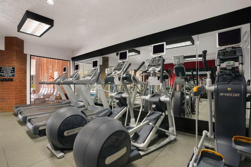 Отель Crowne Plaza Columbus North - Worthington By Ihg Экстерьер фото